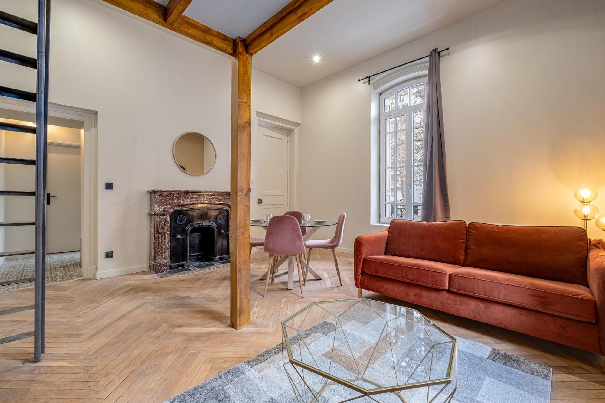 Le Poudre Cours Fauriel Magnifique Appartement Saint-Etienne  Exterior foto